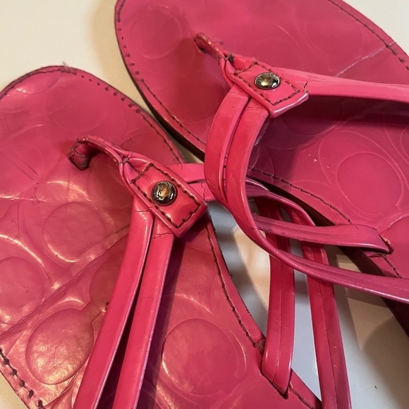 COACH Juney Pink Sz 8 Patent Leather Flip Flops - Picture 6 of 6